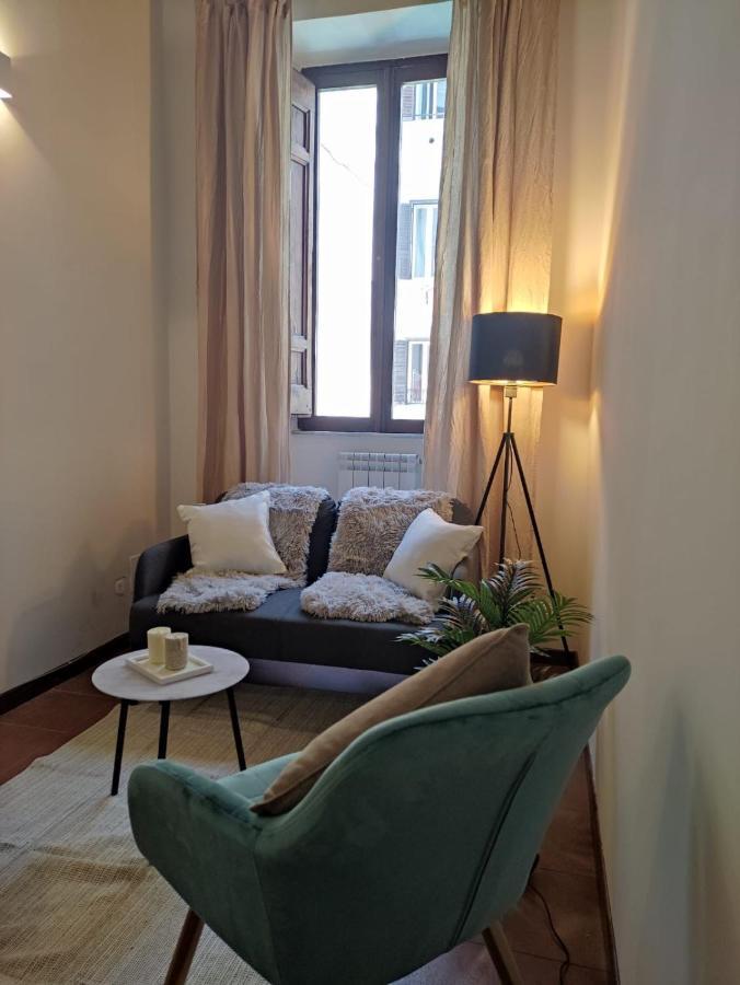 Appartamento Via Dei Serpenti Рим Екстериор снимка