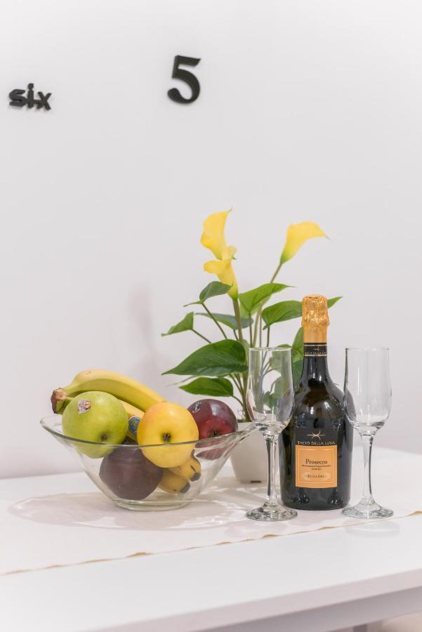 Appartamento Via Dei Serpenti Рим Екстериор снимка